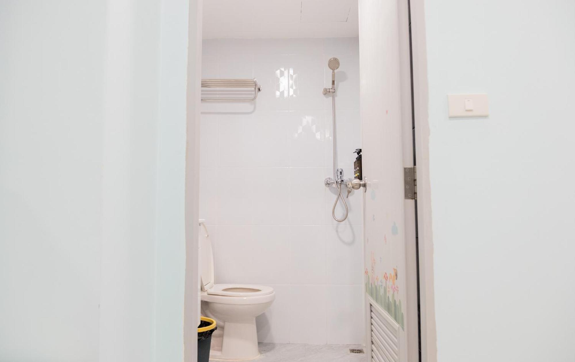 Cozy Stay Inn バンコク都 エクステリア 写真