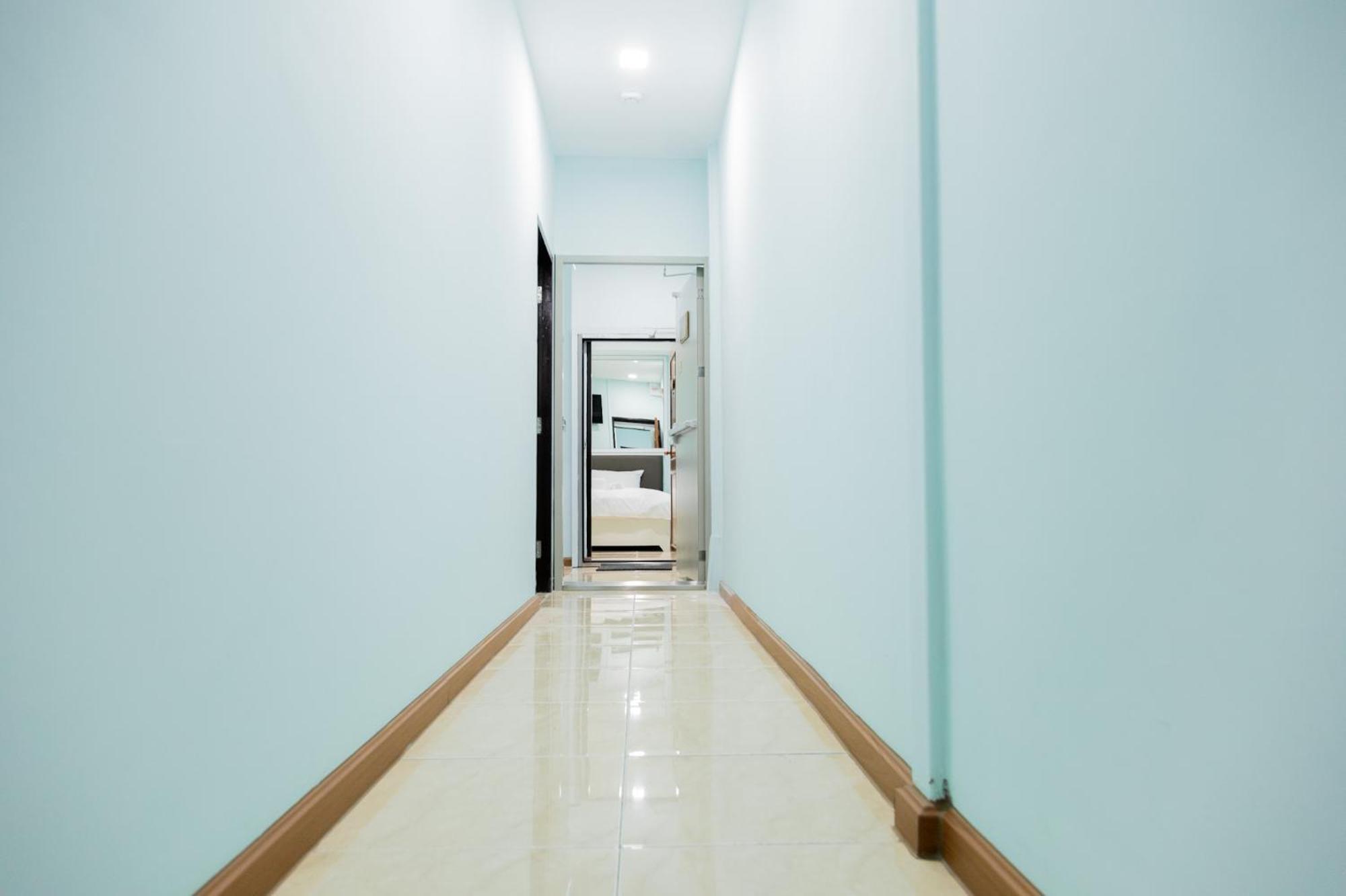 Cozy Stay Inn バンコク都 エクステリア 写真